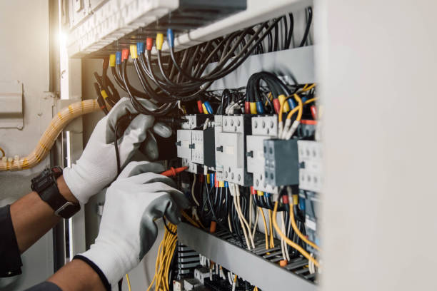 Best Emergency Electrical Repair  in Colon, MI